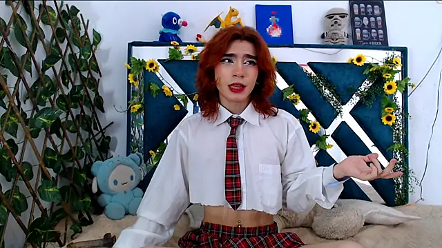 Snapshot of charly__evans chatting on October 24, 2025, 5:42 pm charly evans online show from October 24, 2025, 5:42 pm