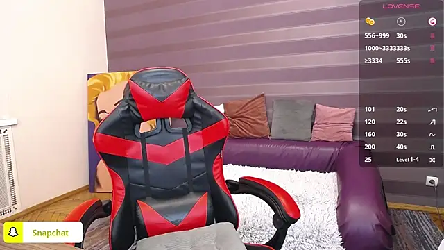 Snapshot of JenniferStone chatting on February 11, 2025, 7:23 am JenniferStone online show from February 11, 2025, 7:23 am