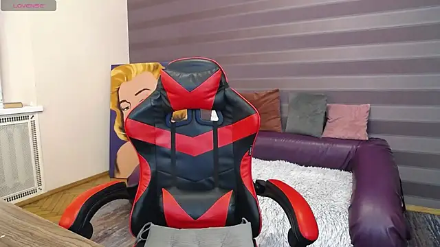 Snapshot of JenniferStone chatting on February 20, 2025, 7:12 am JenniferStone online show from February 20, 2025, 7:12 am