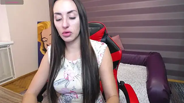 Snapshot of JenniferStone chatting on October 1, 2025, 7:25 am JenniferStone online show from October 1, 2025, 7:25 am