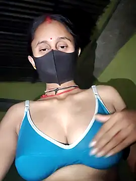 Snapshot of Divya_Chandok chatting on October 19, 2025, 8:09 pm Divya Chandok online show from October 19, 2025, 8:09 pm