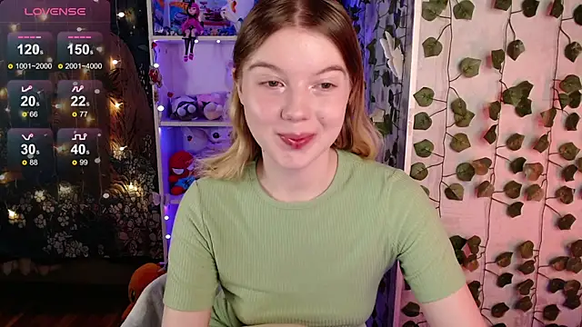 Strawberry juli online show from March 3, 2025, 1:31 am