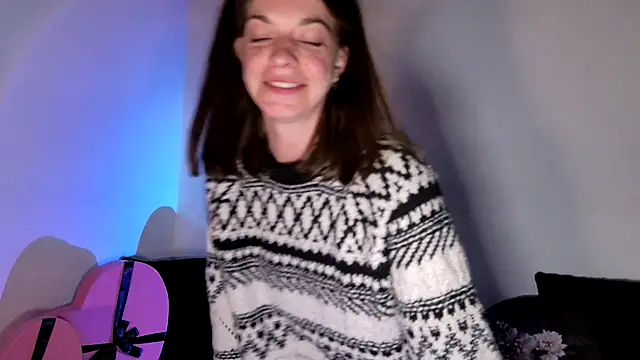 Snapshot of Rosemarie_Blu chatting on February 23, 2026, 6:16 pm Rosemarie Blu online show from February 23, 2026, 6:16 pm