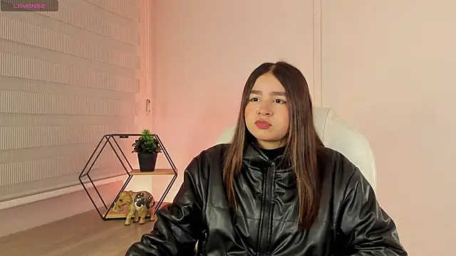 sweet obsession   online show from September 12, 2025, 12:49 pm