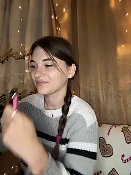 MrrKate online show from December 20, 2025, 9:44 pm