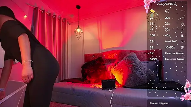 miaoconell online show from October 11, 2025, 11:53 am