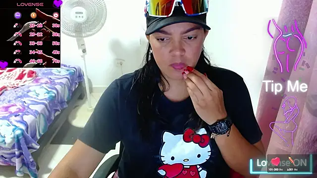 astrii 33 online show from March 6, 2025, 10:26 pm