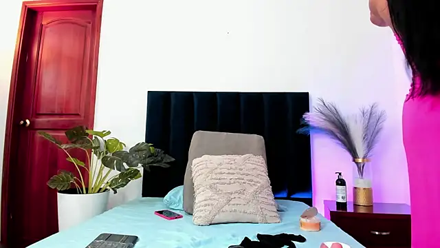 SeleneLujan online show from March 15, 2025, 3:16 pm