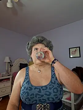 Victoriatv1 online show from October 18, 2025, 10:54 pm