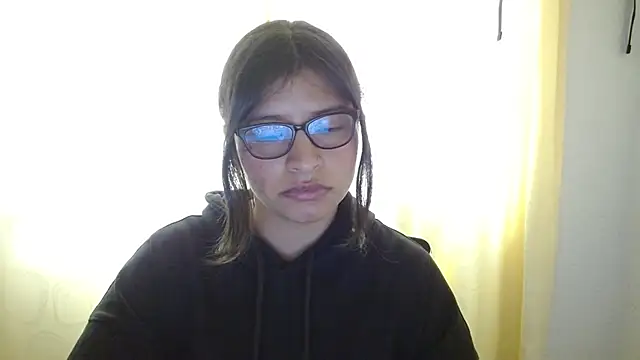 saralo   online show from April 6, 2026, 6:42 pm