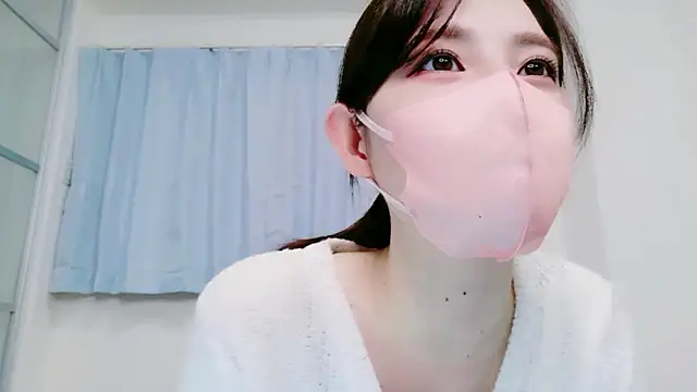Snapshot of NANA_7 chatting on April 30, 2026, 10:10 am NANA 7 online show from April 30, 2026, 10:10 am