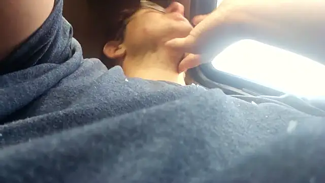 Snapshot of dylanroberts1995 chatting on May 20, 2026, 10:54 am dylanroberts1995 online show from May 20, 2026, 10:54 am