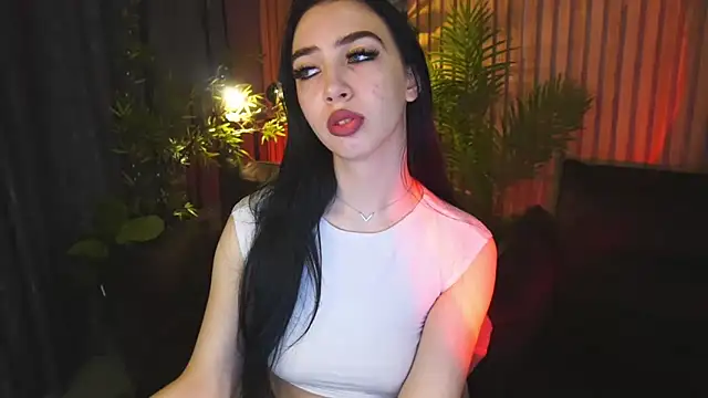 WildKittenX  online show from November 19, 2025, 6:46 am