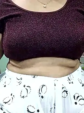 abinaya26 online show from October 4, 2025, 8:18 pm