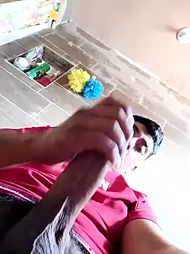 crisssalazar online show from February 8, 2026, 5:27 pm