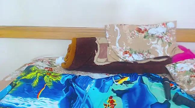 ChocolateClit online show from February 27, 2025, 5:47 pm