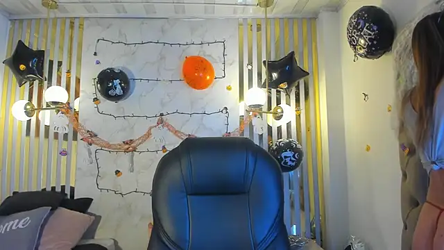 Oriana gh online show from October 19, 2025, 3:29 am