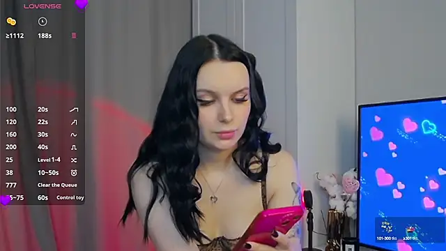 Miss Vic online show from March 2, 2025, 4:32 pm