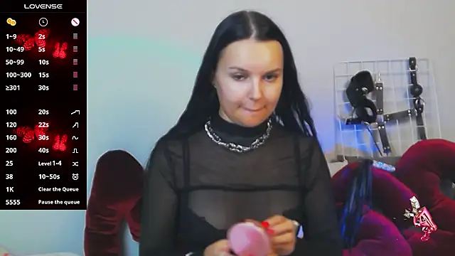 Miss Vic online show from October 14, 2025, 3:46 pm