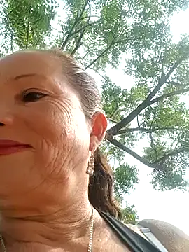 Sexy-Woman-Mature online show from March 11, 2025, 1:45 pm