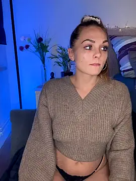 OCTAPUSSY2000 online show from November 28, 2025, 8:44 pm