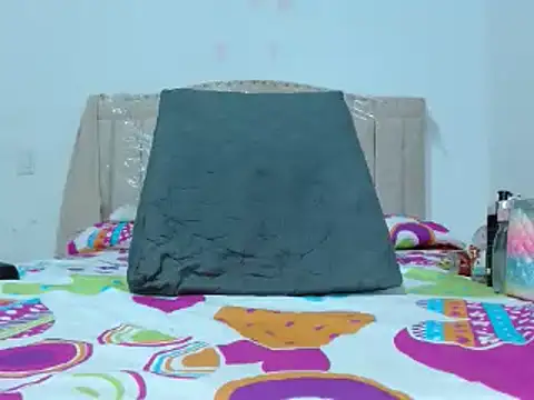 FresitaSquirt24 online show from March 9, 2025, 1:26 pm