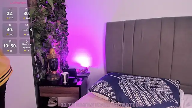 Fernanda liie  online show from February 11, 2026, 12:10 pm