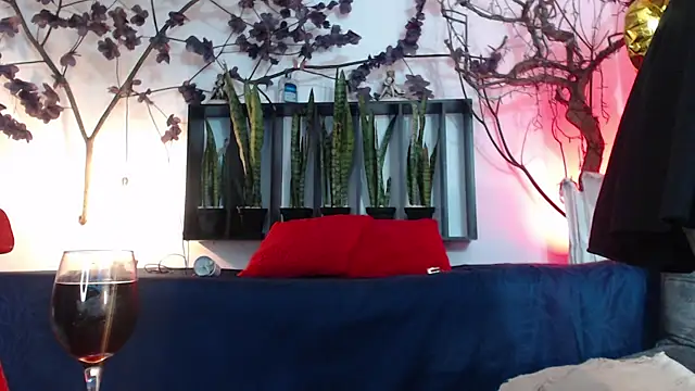 Snapshot of Sara_Valkyri chatting on October 20, 2025, 7:25 pm Sara Valkyri online show from October 20, 2025, 7:25 pm