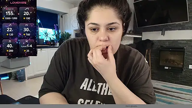 Layla- online show from January 10, 2025, 11:54 am