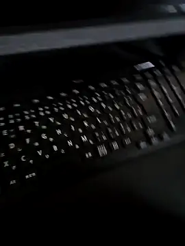 daaarin44 online show from November 1, 2025, 5:42 am