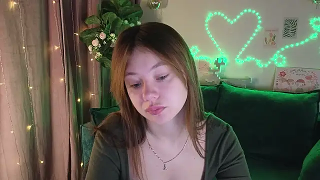 meow mellie online show from October 3, 2025, 2:08 am