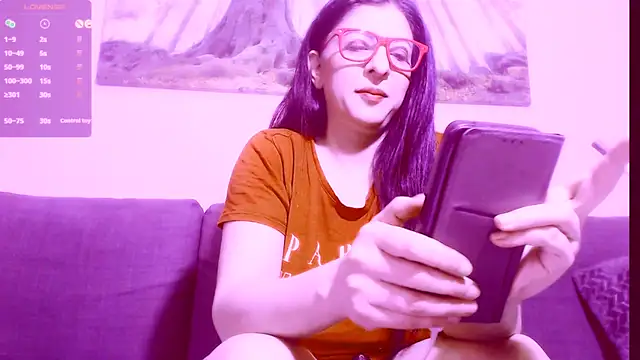 Snapshot of Alina_eve chatting on March 28, 2026, 9:53 am Alina eve online show from March 28, 2026, 9:53 am