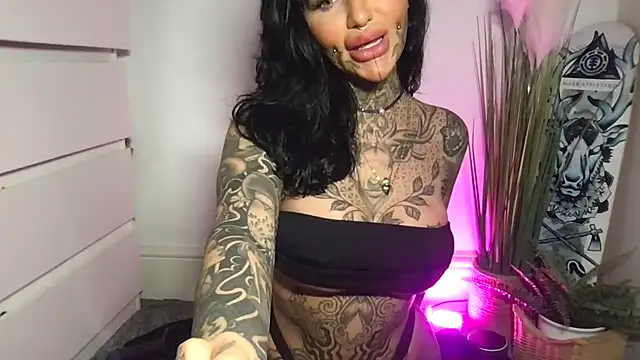 Peaches and the Cream online show from March 5, 2026, 8:49 pm