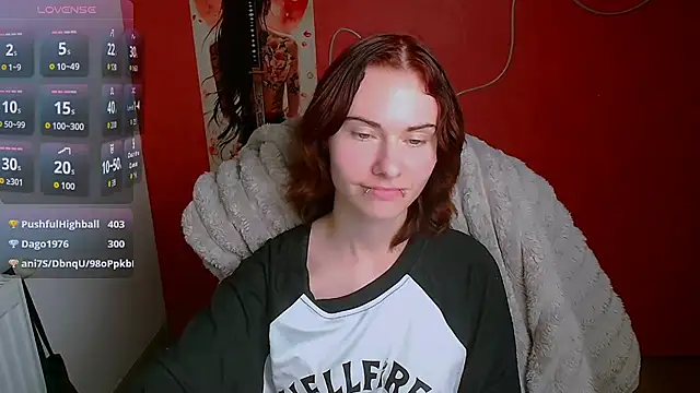 Snapshot of Fiona_Night chatting on July 28, 2026, 12:48 pm Fiona Night online show from July 28, 2026, 12:48 pm