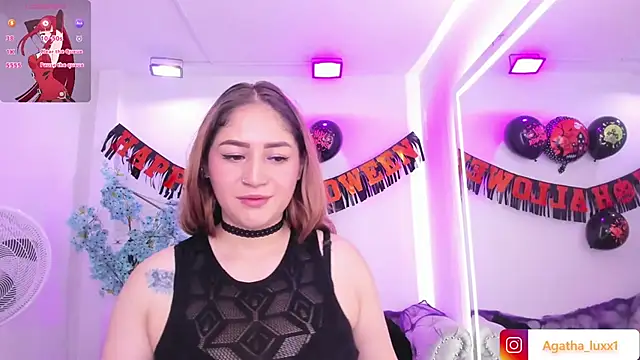 Agatha luxx online show from November 1, 2025, 12:40 pm