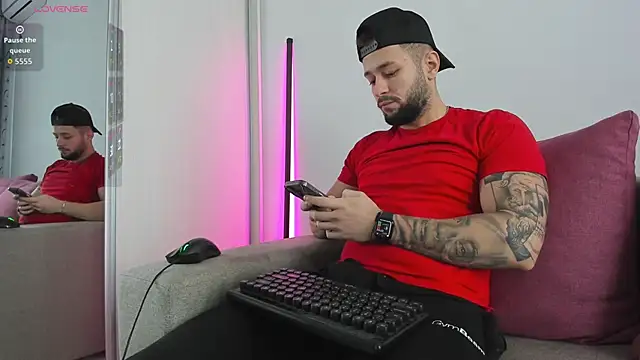 nicholasX1 online show from March 1, 2026, 5:53 am