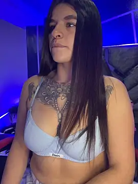 Snapshot of sofia_23x chatting on November 24, 2025, 7:13 pm sofia 23x online show from November 24, 2025, 7:13 pm