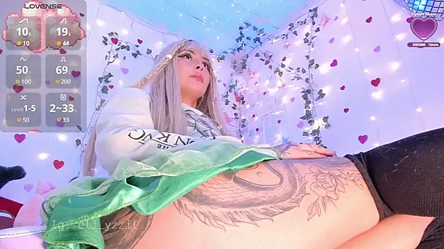 Snapshot of elizabeth_jiing chatting on March 17, 2025, 11:00 pm elizabeth jiing online show from March 17, 2025, 11:00 pm