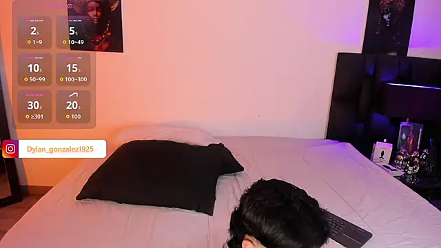 Dylan Turnerr online show from May 26, 2026, 4:08 am