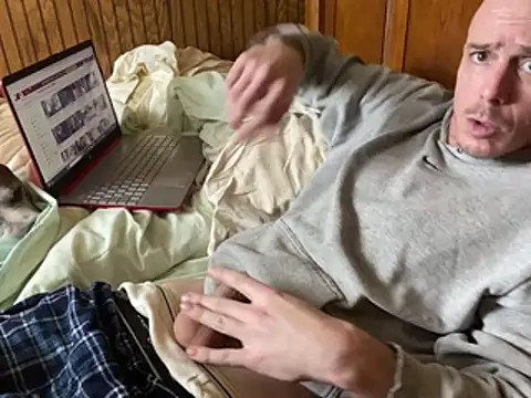 Mac ThunderCock online show from February 16, 2026, 12:40 am