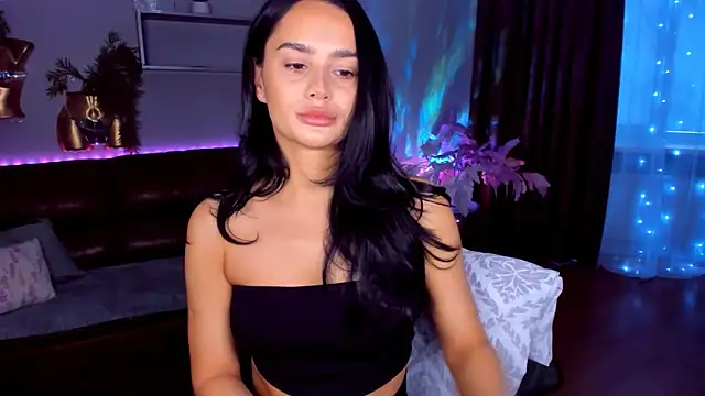 Snapshot of DanaSincere chatting on May 4, 2026, 3:57 am DanaSincere online show from May 4, 2026, 3:57 am