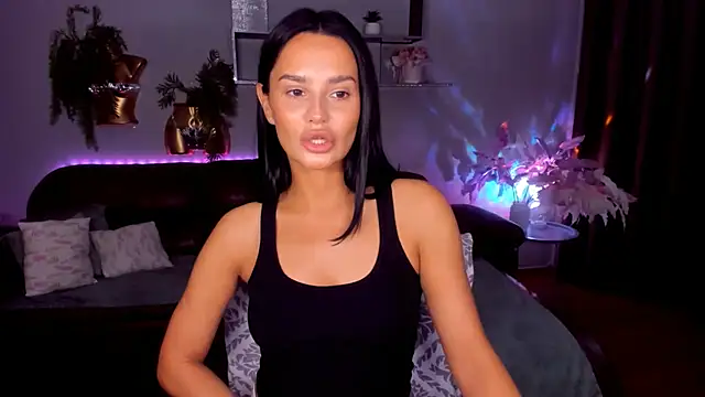Snapshot of DanaSincere chatting on June 8, 2026, 3:51 am DanaSincere online show from June 8, 2026, 3:51 am