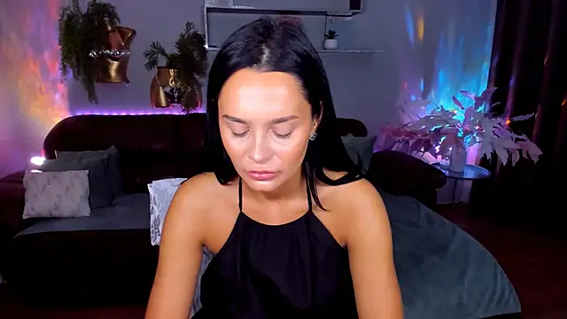 Snapshot of DanaSincere chatting on June 19, 2026, 3:33 am DanaSincere online show from June 19, 2026, 3:33 am