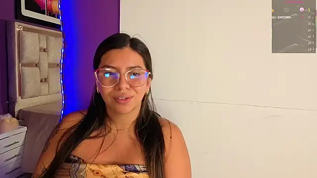 emilyy cooperr online show from June 1, 2026, 12:18 pm