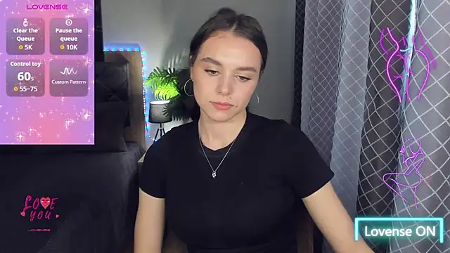 EmelyMason online show from February 26, 2026, 11:42 am