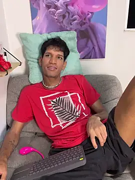 Miguel bigcock online show from April 15, 2026, 3:24 am