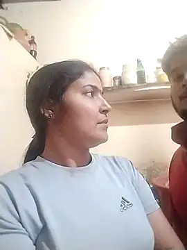 Maidangirl online show from March 22, 2025, 12:57 pm