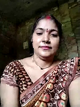 Maidangirl online show from September 24, 2025, 3:43 am