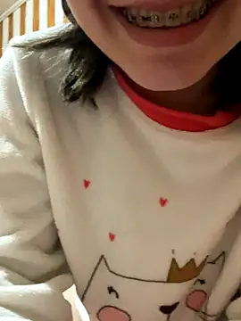 floooohv online show from September 19, 2025, 9:00 am