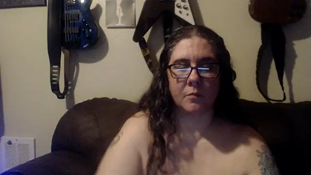 Snapshot of Dreaming_Of_Blue chatting on March 6, 2025, 12:21 am Dreaming Of Blue online show from March 6, 2025, 12:21 am